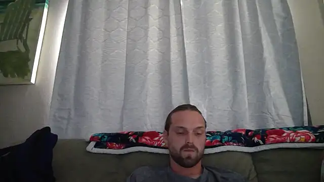 Snapshot of VitaminmanFL chatting on October 11, 1:31 pm VitaminmanFL online show from October 11, 1:31 pm