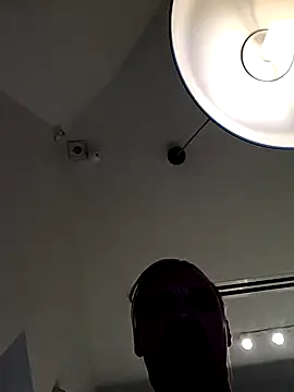 Snapshot of VitaminmanFL chatting on November 17, 3:12 am VitaminmanFL online show from November 17, 3:12 am