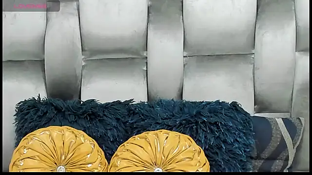 Snapshot of CamilaBenitez chatting on March 29, 2:06 pm CamilaBenitez online show from March 29, 2:06 pm