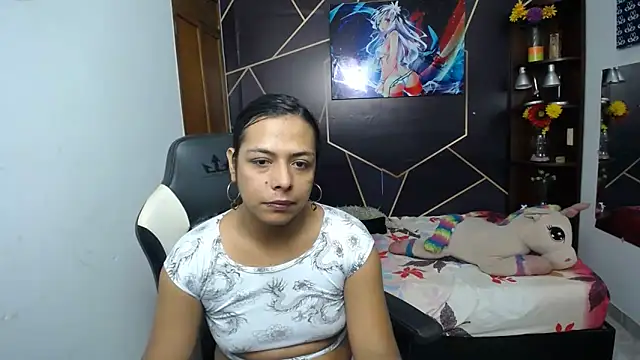 EmilyTsSweet online show from September 24, 1:14 pm