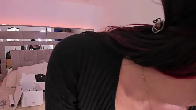 Snapshot of Nicolle_foxy chatting on February 5, 7:20 pm Nicolle foxy online show from February 5, 7:20 pm