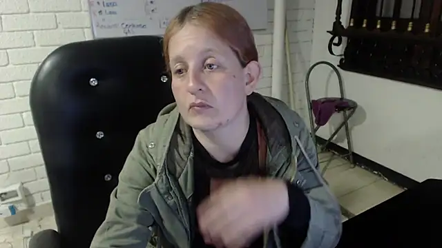 ViioletaMora online show from February 20, 3:01 am
