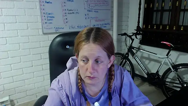 ViioletaMora online show from February 28, 3:59 am