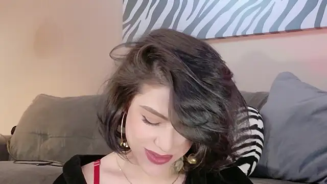 Hannah Borbon online show from January 8, 2:36 am