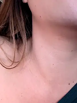 maliciaworld online show from September 10, 7:58 pm