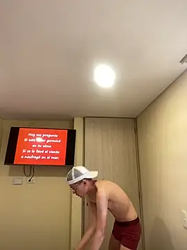 Elian Cooper online show from January 3, 2:08 pm