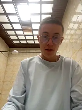 Elian Cooper online show from February 11, 3:18 pm