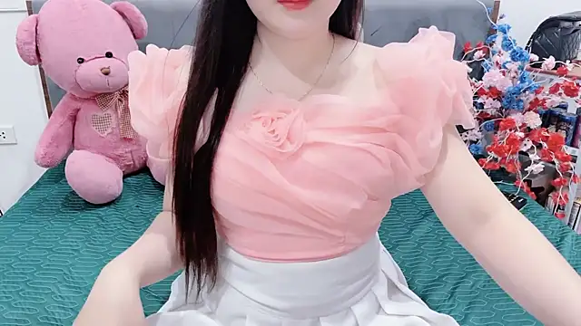 Funikio online show from April 12, 1:21 am