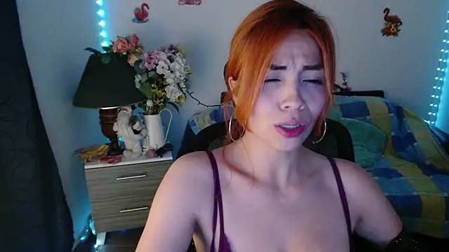 Aylinn diaz online show from April 8, 2:00 am