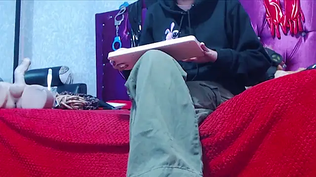 AyshaScott online show from February 18, 12:56 pm