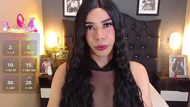 Giorgina Parado online show from October 10, 9:25 pm