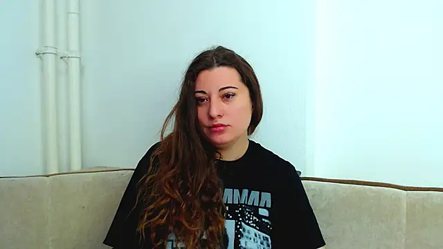 Helen Adams  online show from December 2, 5:04 am