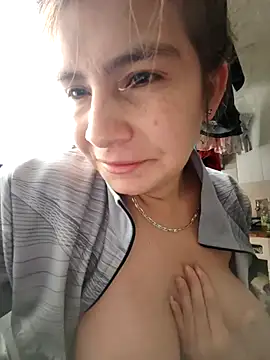 Snapshot of Sasha_smith23 chatting on November 19, 12:05 pm Sasha smith23 online show from November 19, 12:05 pm