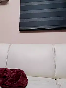 Snapshot of StripArt_ chatting on December 19, 5:07 am StripArt online show from December 19, 5:07 am