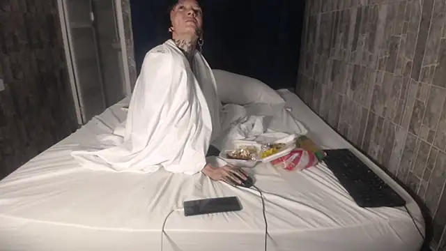 Snapshot of barbara_anal_squirt_ chatting on February 15, 4:20 am barbara anal squirt online show from February 15, 4:20 am