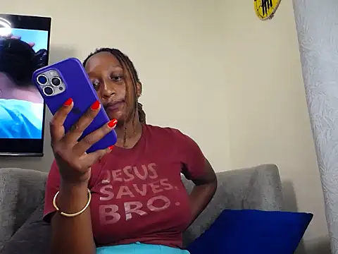 CarlaBeckky online show from February 7, 8:18 am