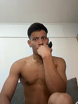 bbchocolate27 online show from March 28, 9:58 pm