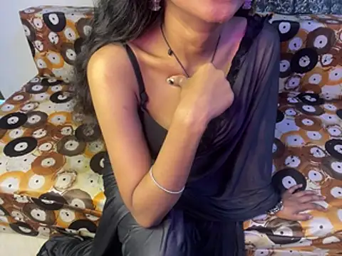 Snapshot of shuhana_ chatting on June 11, 5:38 am shuhana online show from June 11, 5:38 am