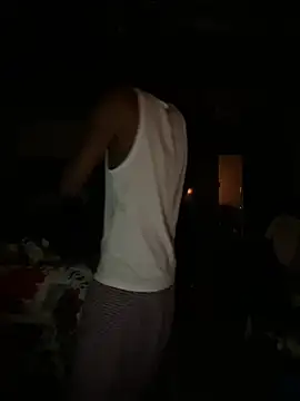 Gifttheskimaskboy online show from May 2, 7:19 pm