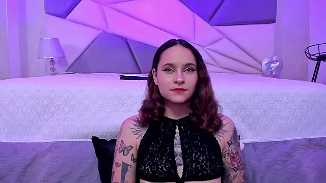 Snapshot of AnnyThompson_ chatting on January 24, 8:00 pm AnnyThompson online show from January 24, 8:00 pm