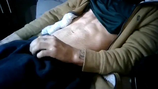 Snapshot of Alphanik4 chatting on February 7, 10:13 pm Alphanik4 online show from February 7, 10:13 pm