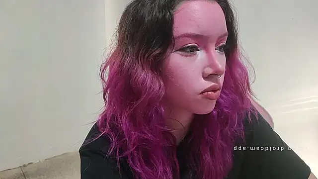 WandaDoll online show from November 28, 12:08 pm