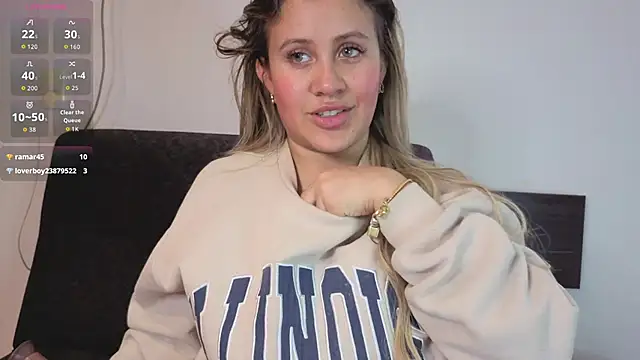 Snapshot of eleecttraa_12 chatting on February 11, 7:19 pm eleecttraa 12 online show from February 11, 7:19 pm