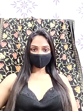 Snapshot of Yours-Bebo chatting on February 11, 7:59 pm Yours-Bebo online show from February 11, 7:59 pm