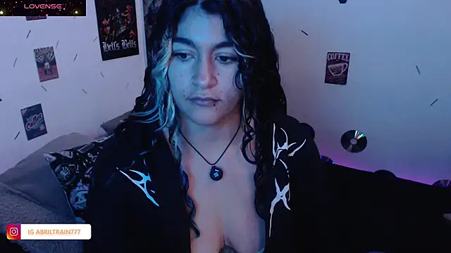 Snapshot of abril666 chatting on November 7, 4:18 pm abril666 online show from November 7, 4:18 pm