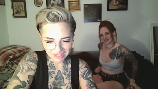 Rubyrichhxo online show from December 28, 11:59 pm