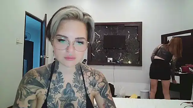 Rubyrichhxo online show from January 26, 1:25 pm