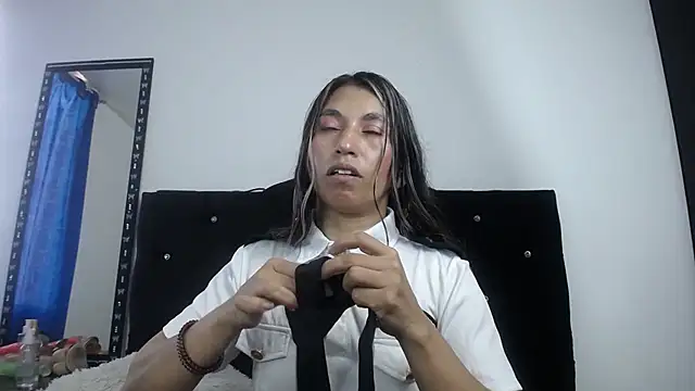 sweet skylove  online show from July 5, 1:51 pm