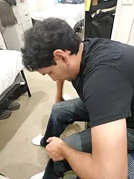 khriztiam  online show from February 27, 7:19 am