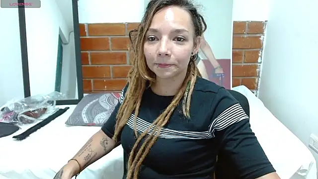 Snapshot of Natalia_Sativa716 chatting on December 2, 11:40 pm Natalia Sativa716 online show from December 2, 11:40 pm