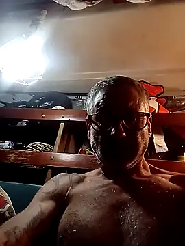 Snapshot of Pcsammy73 chatting on November 3, 5:42 am Pcsammy73 online show from November 3, 5:42 am