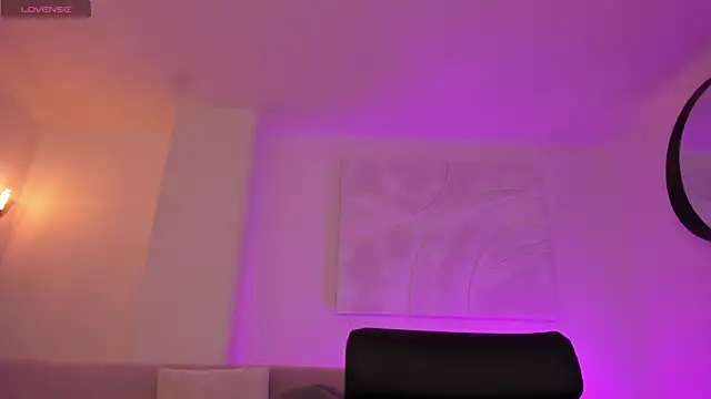 CorinneRusso online show from May 24, 5:40 pm