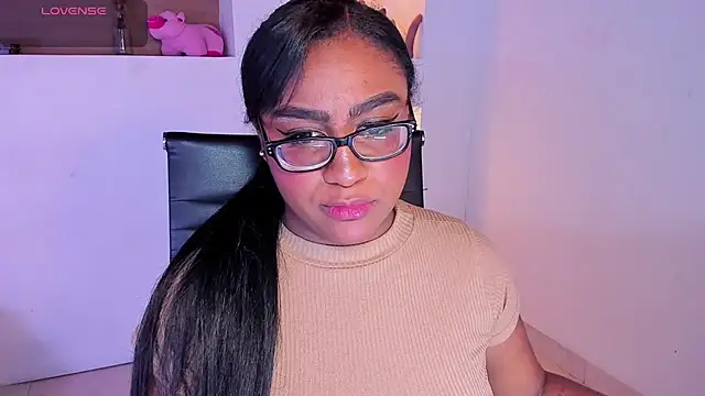 Snapshot of BlakmillerrGilson chatting on January 28, 7:53 pm BlakmillerrGilson online show from January 28, 7:53 pm
