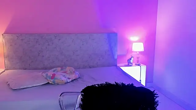 Snapshot of BlakmillerrGilson chatting on October 11, 7:01 pm BlakmillerrGilson online show from October 11, 7:01 pm