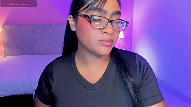 Snapshot of BlakmillerrGilson chatting on October 21, 7:47 pm BlakmillerrGilson online show from October 21, 7:47 pm