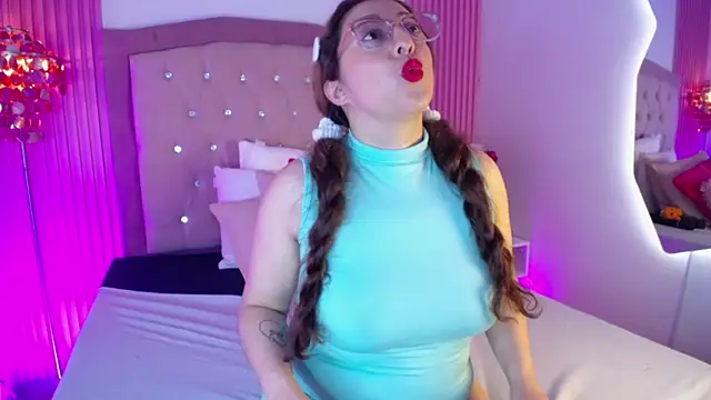 AnnadirtyXo online show from March 2, 5:08 am