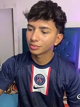 Snapshot of Leonarrrd_01 chatting on October 7, 3:14 am Leonarrrd 01 online show from October 7, 3:14 am