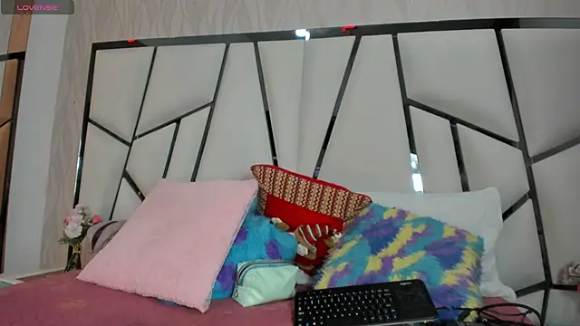  aurora18  online show from January 9, 3:20 am