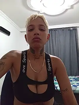Dirty Zoe online show from August 6, 3:52 am