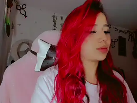 madisonx17 online show from January 6, 4:26 am