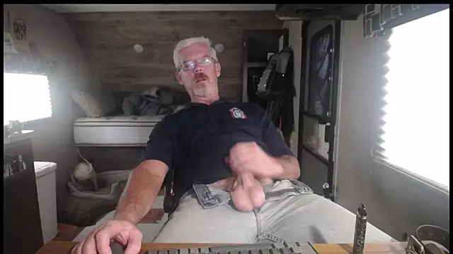 Di9ital069 online show from October 25, 8:14 pm