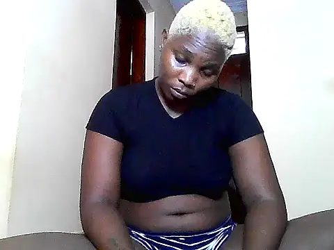 Snapshot of SexyKimberly23 chatting on June 5, 7:14 am SexyKimberly23 online show from June 5, 7:14 am