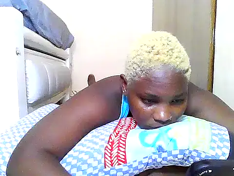Snapshot of SexyKimberly23 chatting on June 7, 7:50 pm SexyKimberly23 online show from June 7, 7:50 pm