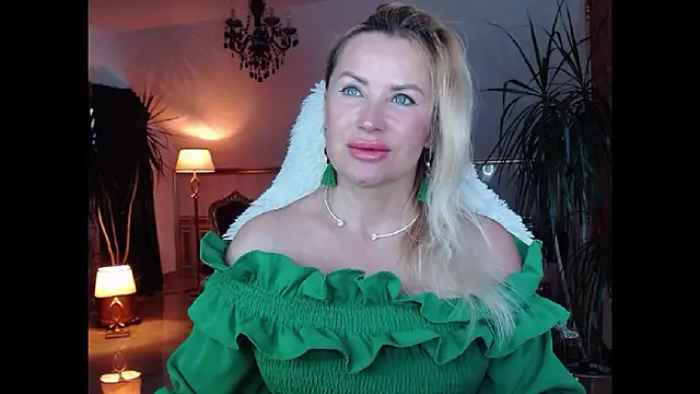 eyesangel22 online show from December 7, 7:16 am