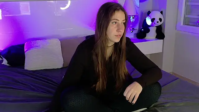 Coco fr online show from February 5, 8:19 am