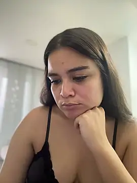Snapshot of CamilaSofiia chatting on June 26, 10:36 pm CamilaSofiia online show from June 26, 10:36 pm
